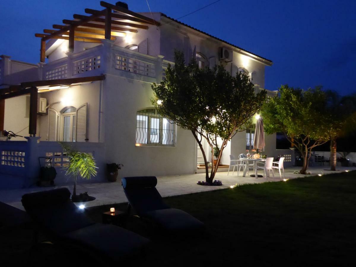 Villa Alexia ซอว์ดา ภายนอก รูปภาพ